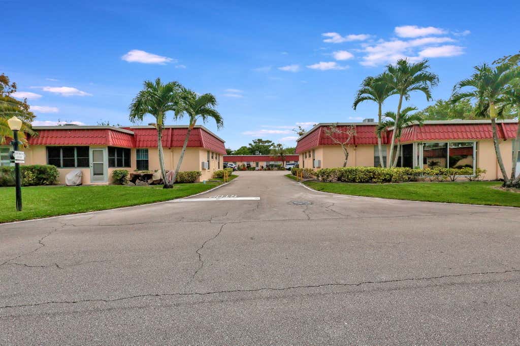 Photo of 717 Nantucket Circle, Lake Worth, FL 33467 (MLS # R10981676)