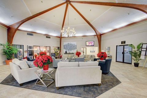 Tiny photo for 3661 Via Poinciana #410, Lake Worth, FL 33467 (MLS # R11161327)