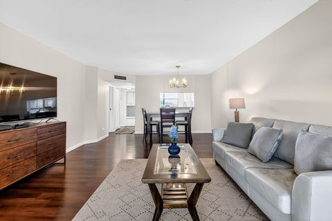 Tiny photo for 3661 Via Poinciana #410, Lake Worth, FL 33467 (MLS # R11161327)