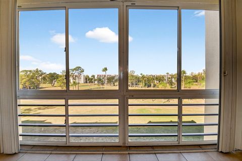 Tiny photo for 3661 Via Poinciana #410, Lake Worth, FL 33467 (MLS # R11161327)