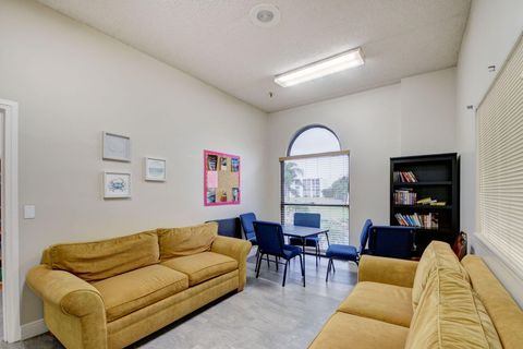 Tiny photo for 3661 Via Poinciana #410, Lake Worth, FL 33467 (MLS # R11161327)