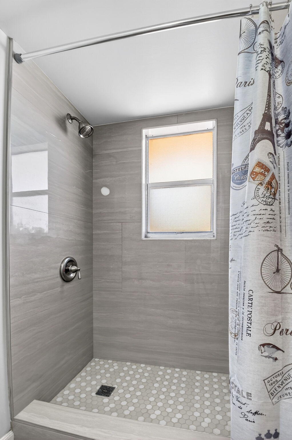 POINCIANA PLACE CONDO 1,2,8 AND 9 - Residential