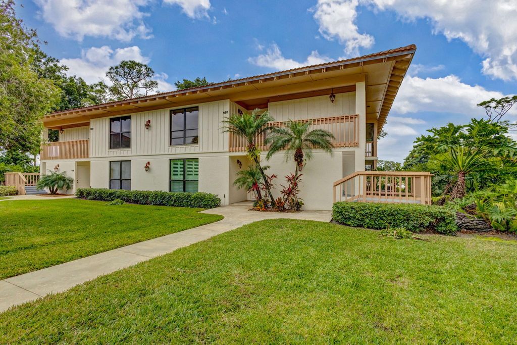 Photo of 420 Brackenwood Lane S, Palm Beach Gardens, FL 33418 (MLS # R11054071)
