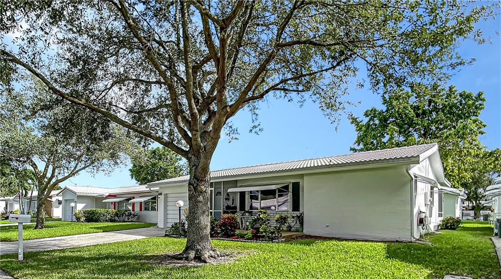 Lauderdale West 3 Sec 83- - Residential