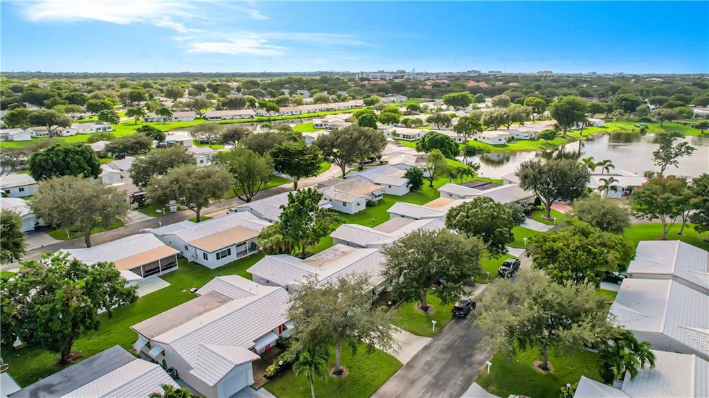 Lauderdale West 3 Sec 83- - Residential