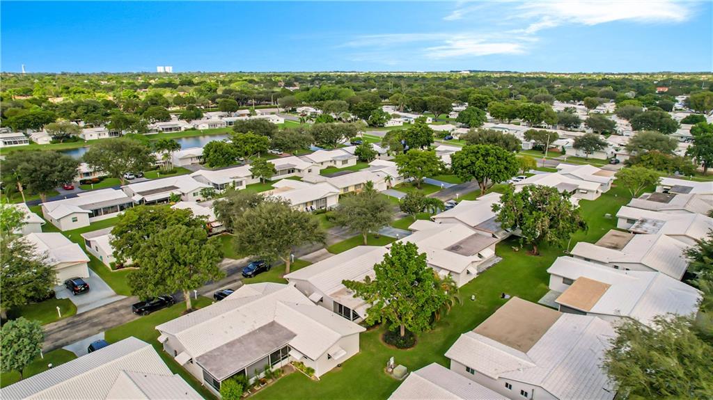 Lauderdale West 3 Sec 83- - Residential