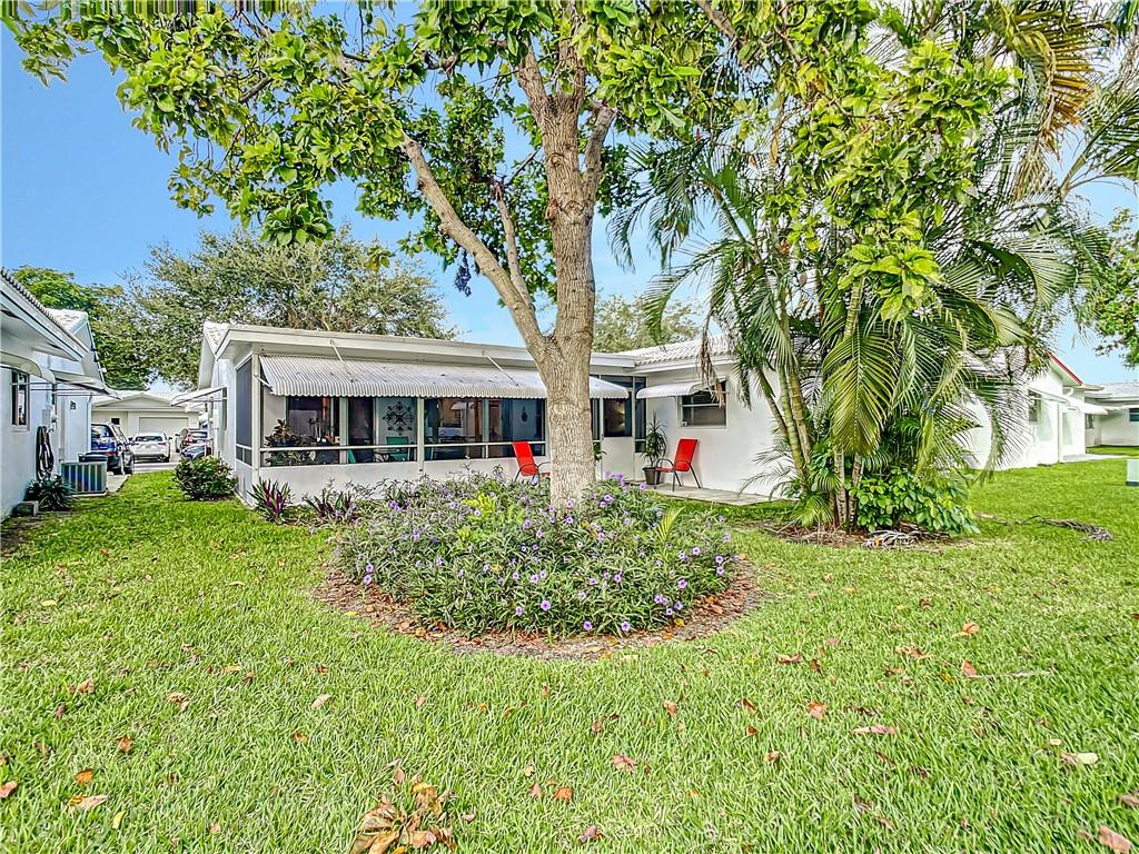 Lauderdale West 3 Sec 83- - Residential