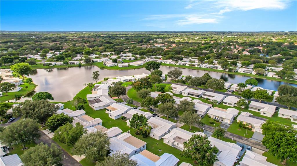 Lauderdale West 3 Sec 83- - Residential