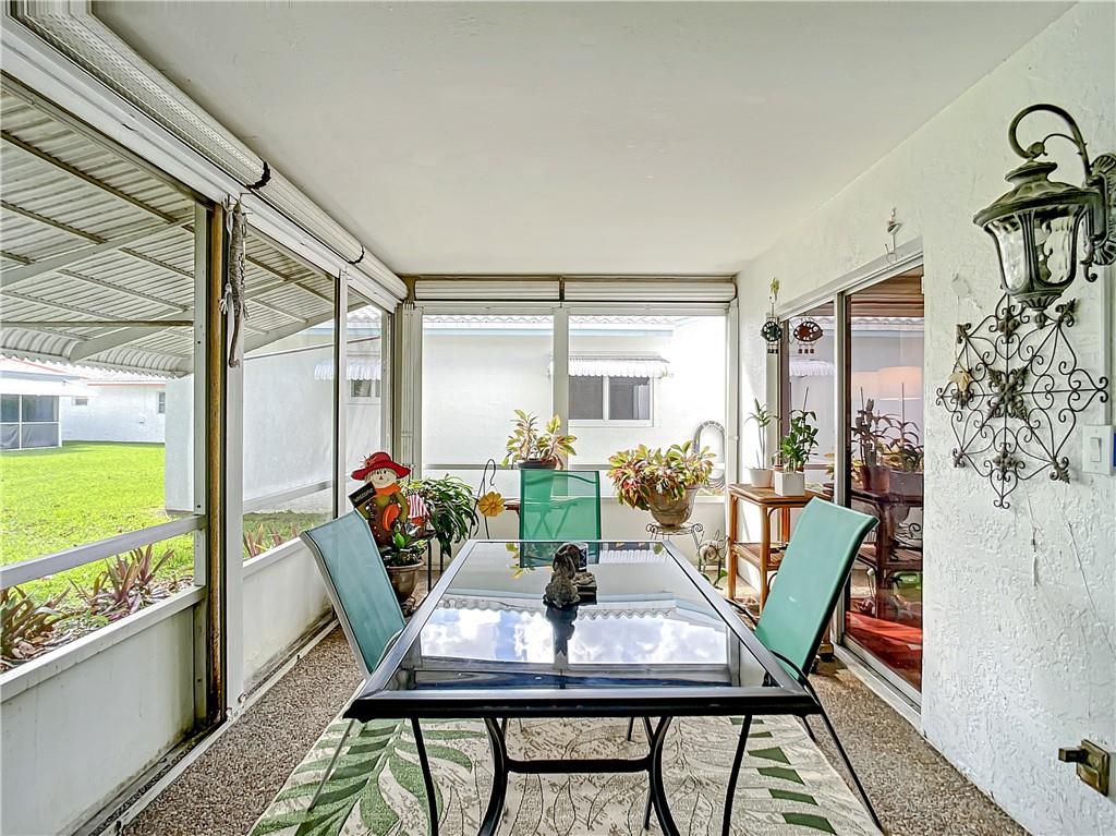 Lauderdale West 3 Sec 83- - Residential