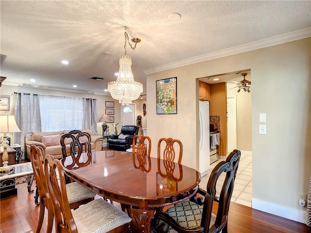 Lauderdale West 3 Sec 83- - Residential