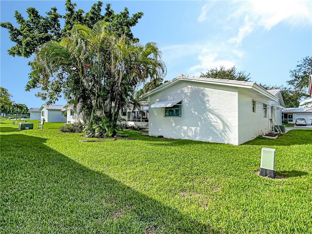 Lauderdale West 3 Sec 83- - Residential