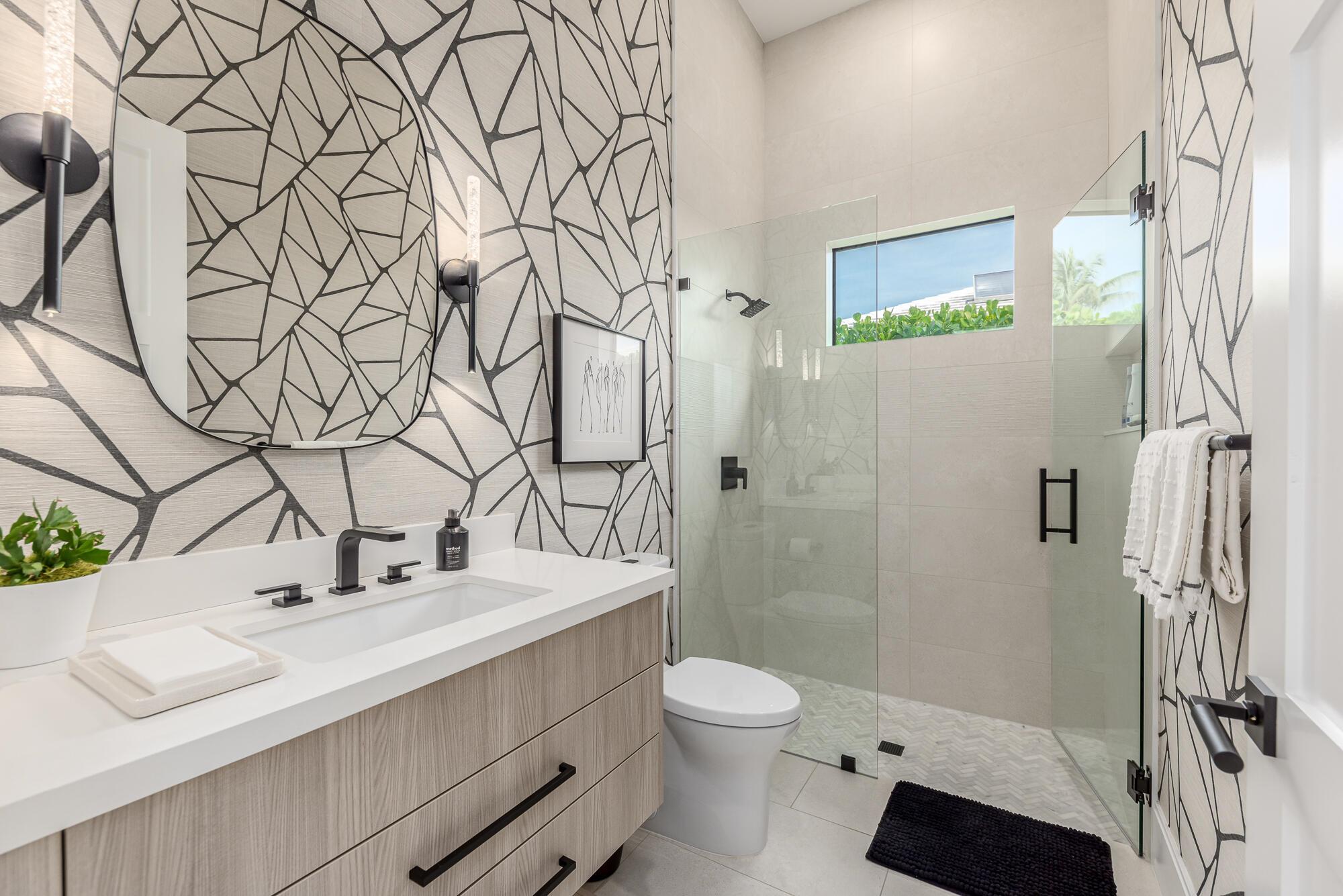 YACHT & COUNTRY CLUB OF S - Residential