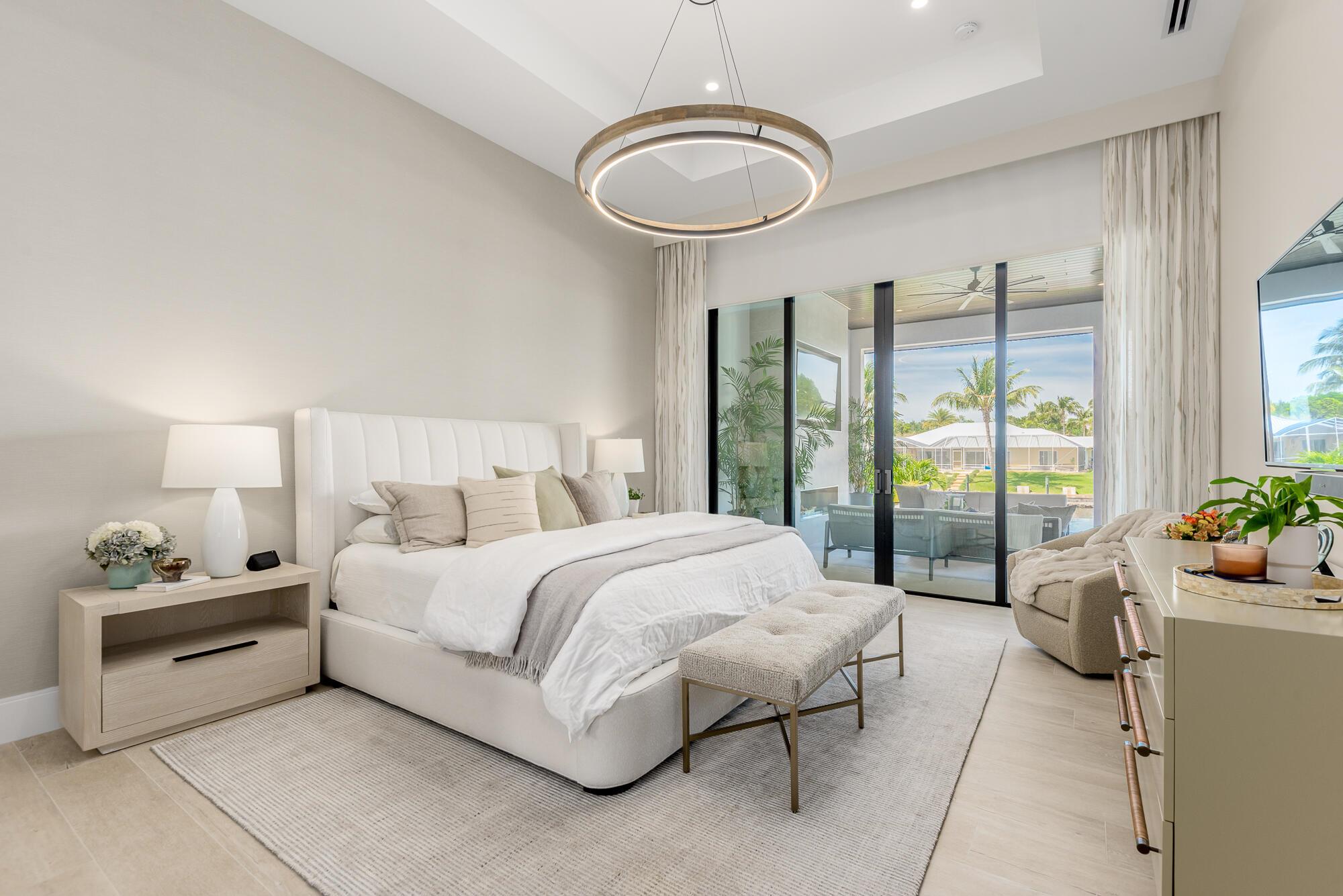 YACHT & COUNTRY CLUB OF S - Residential