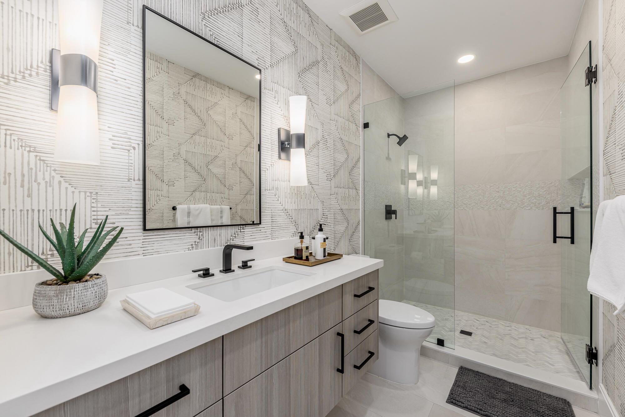 YACHT & COUNTRY CLUB OF S - Residential