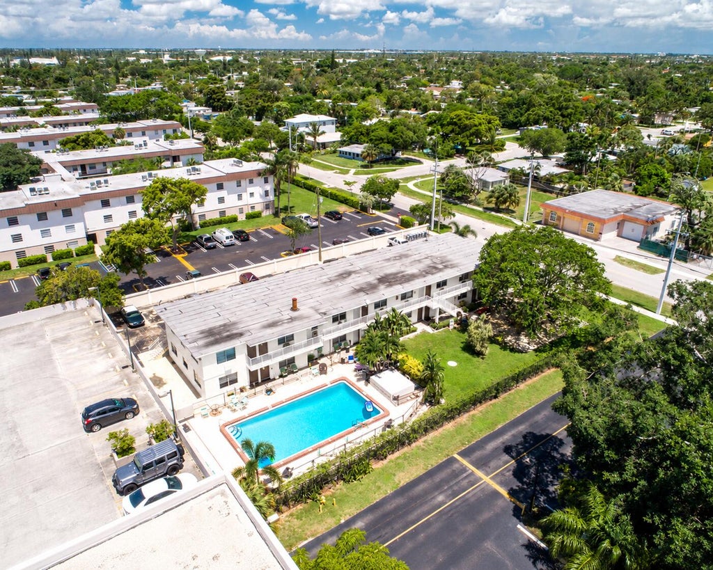 Photo of 1960 NE 48 Street #11, Pompano Beach, FL 33064 (MLS # B26080548)