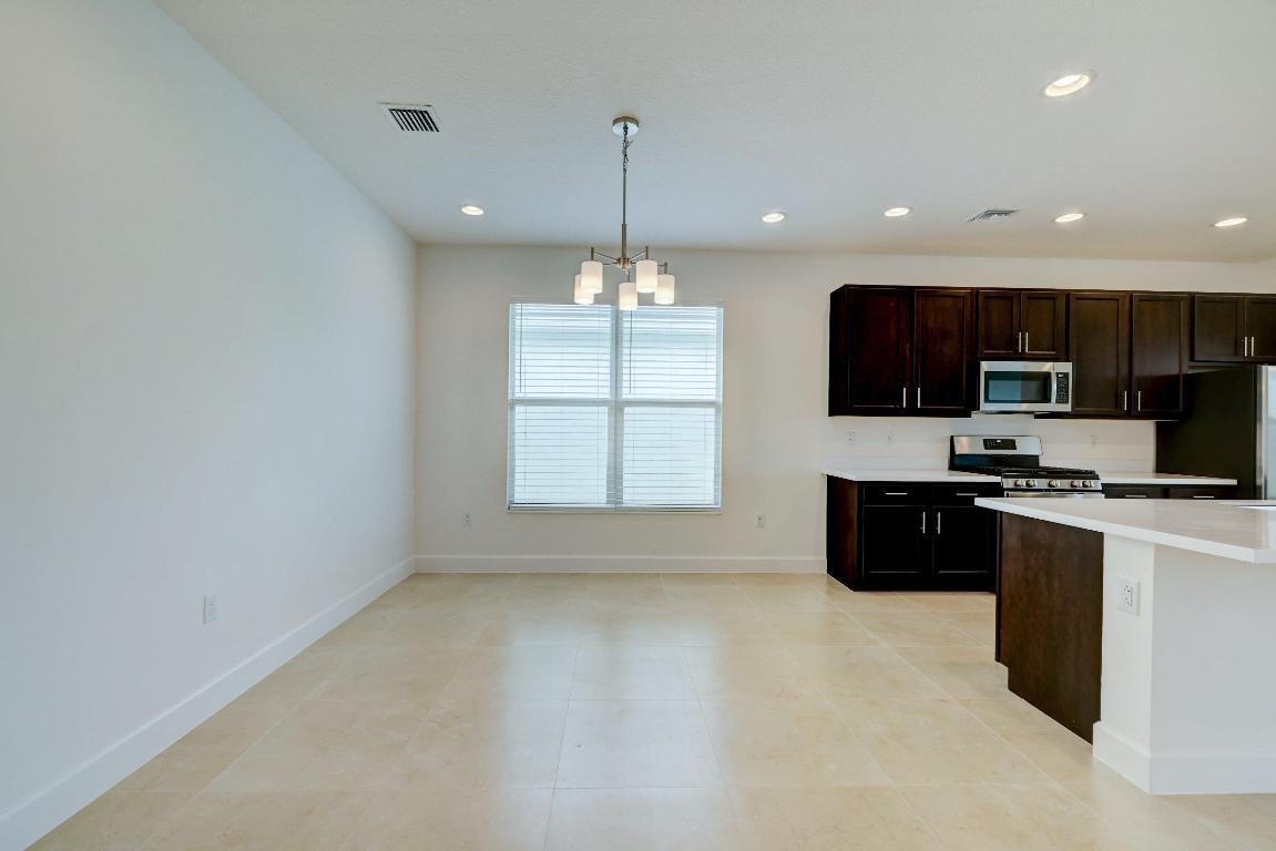 RIVERLAND PARCEL C - PLAT EIGHT - Residential Lease