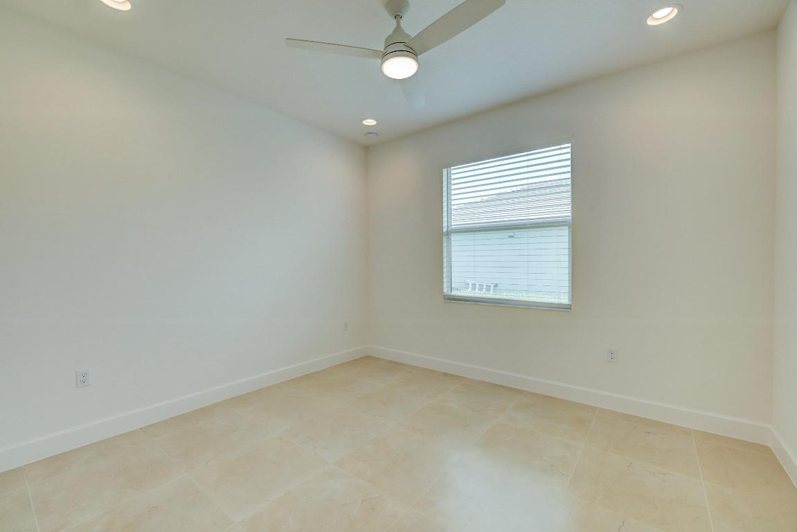 RIVERLAND PARCEL C - PLAT EIGHT - Residential Lease