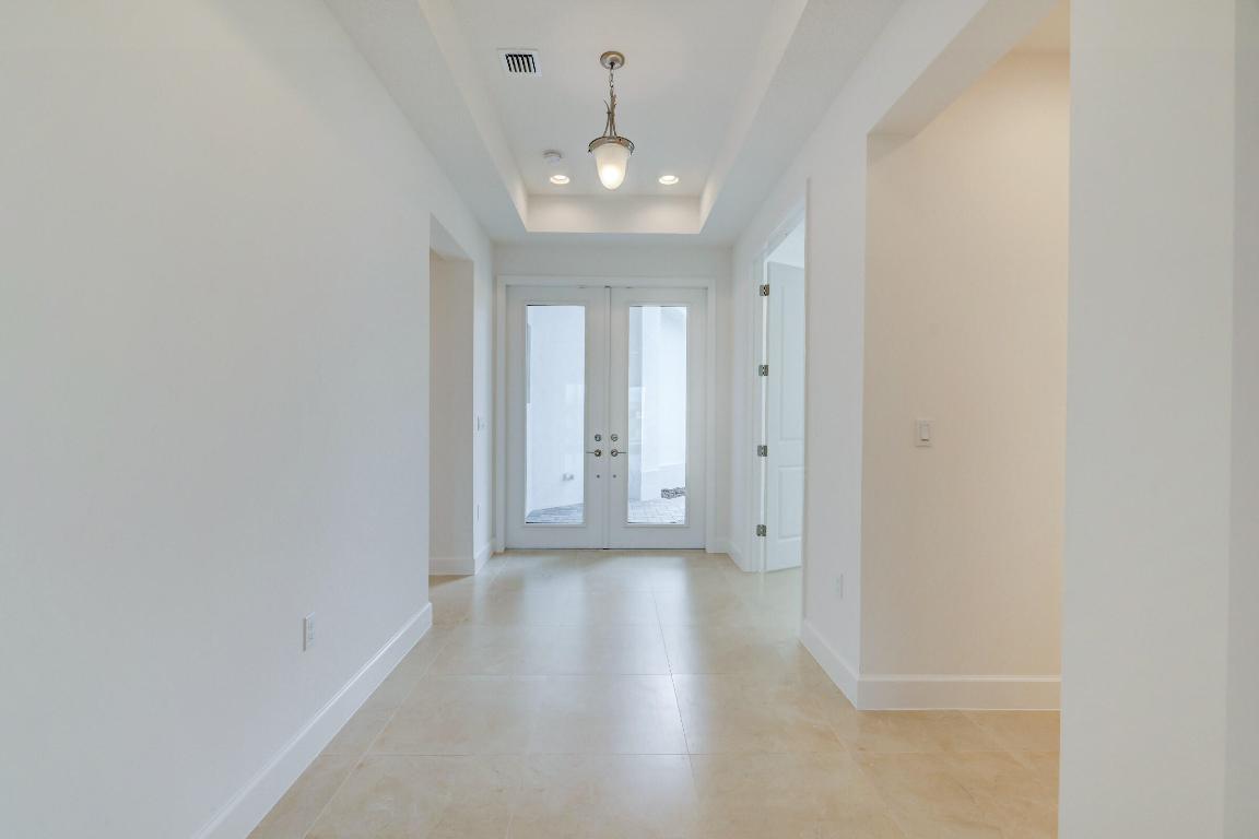 RIVERLAND PARCEL C - PLAT EIGHT - Residential Lease