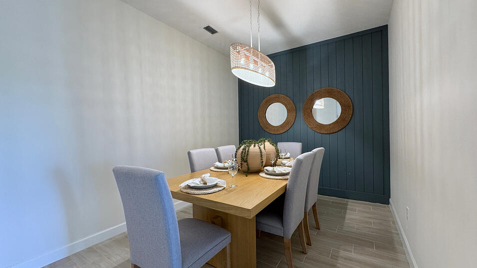 DELRAY TRAILS VILLAS - Residential