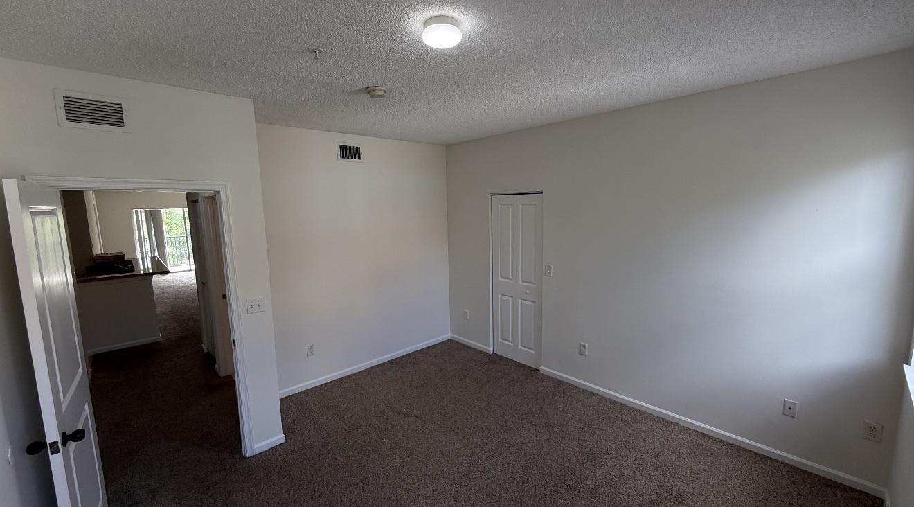 El-Poinciana - Residential