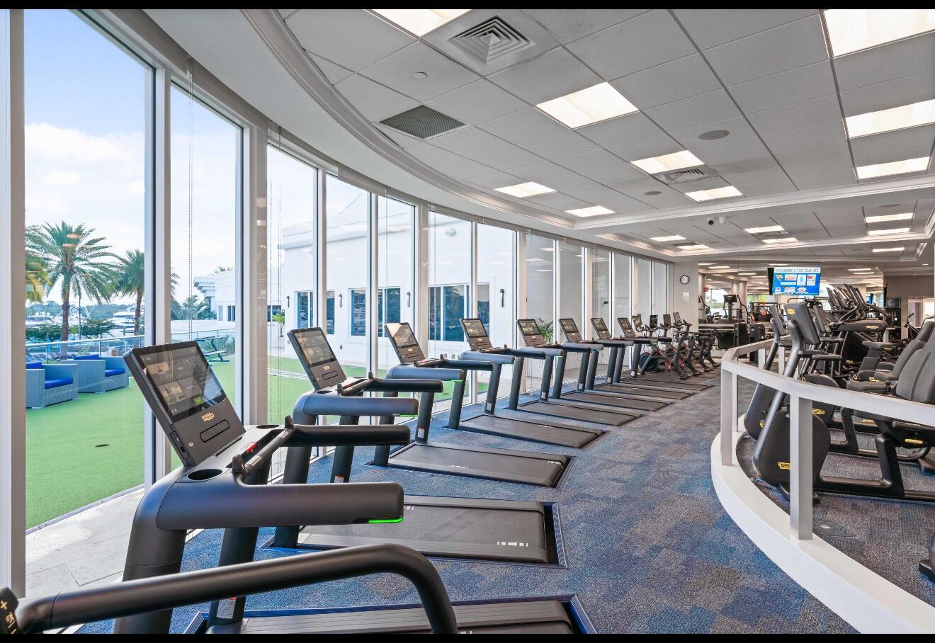 ADMIRALS COVE - Residential