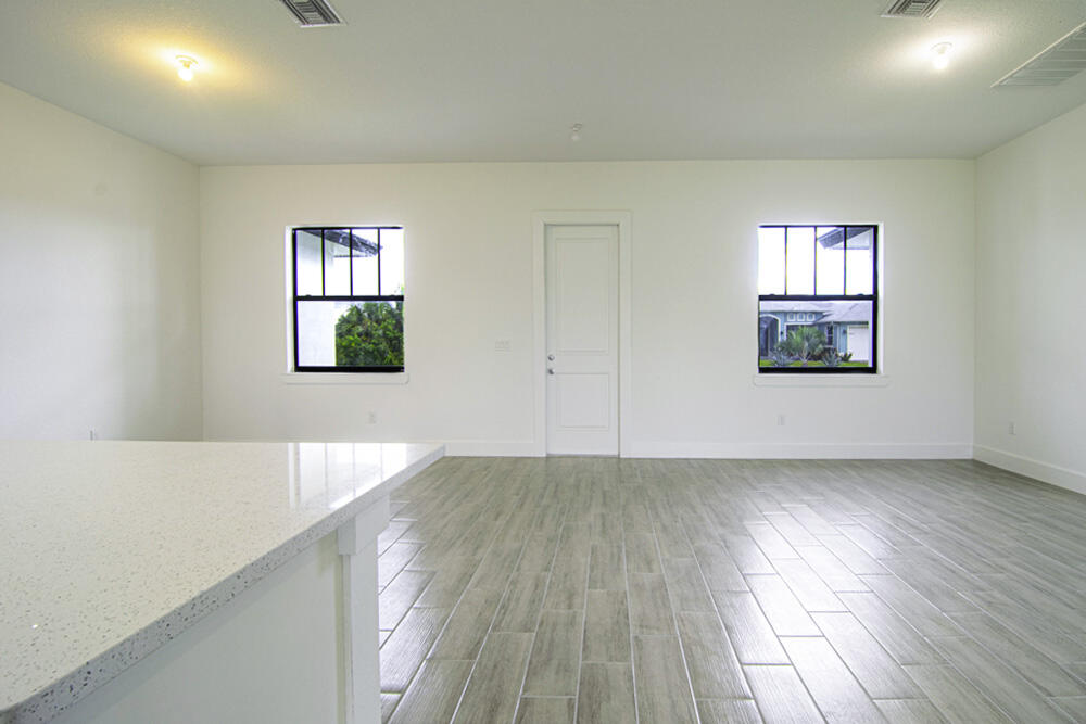 PORT CHARLOTTE SEC 82 - Residential