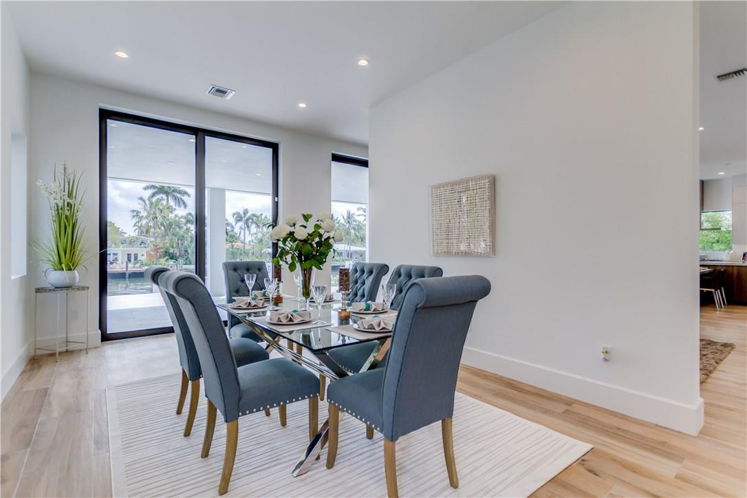 RIO VISTA ISLES - Residential