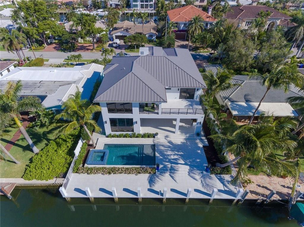 RIO VISTA ISLES - Residential