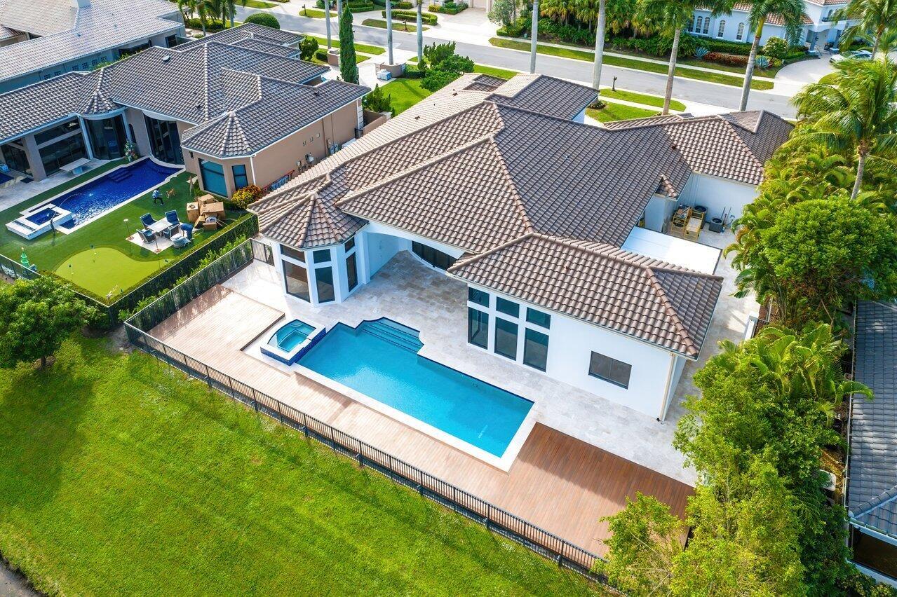 VINTAGE OAKS / POLO CLUB - Residential