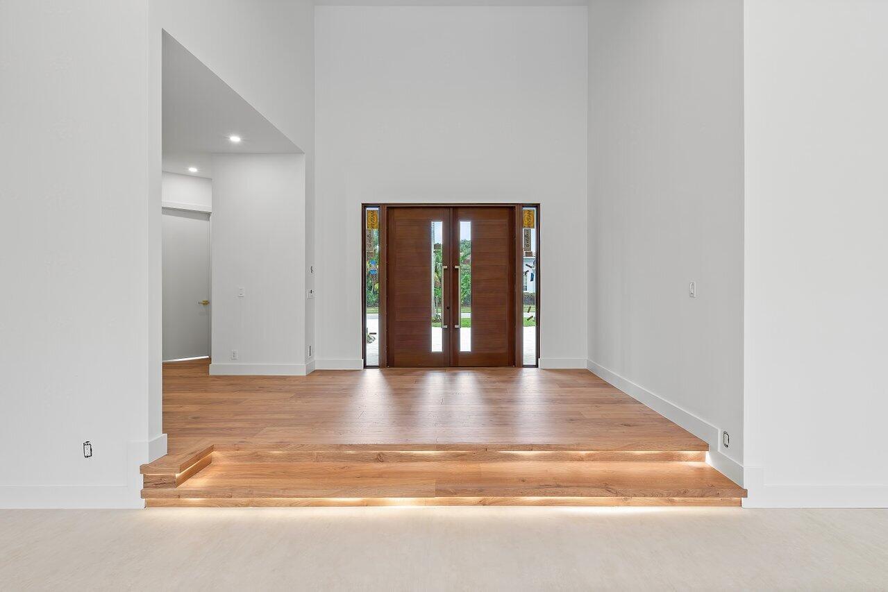 VINTAGE OAKS / POLO CLUB - Residential