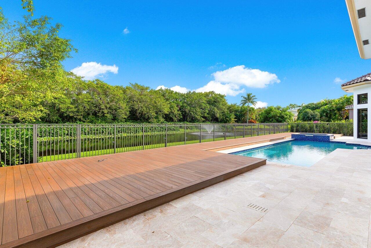 VINTAGE OAKS / POLO CLUB - Residential