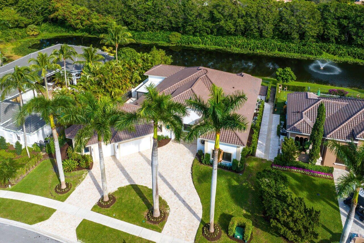 VINTAGE OAKS / POLO CLUB - Residential