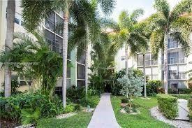 5300 NE 24th Ter 422C