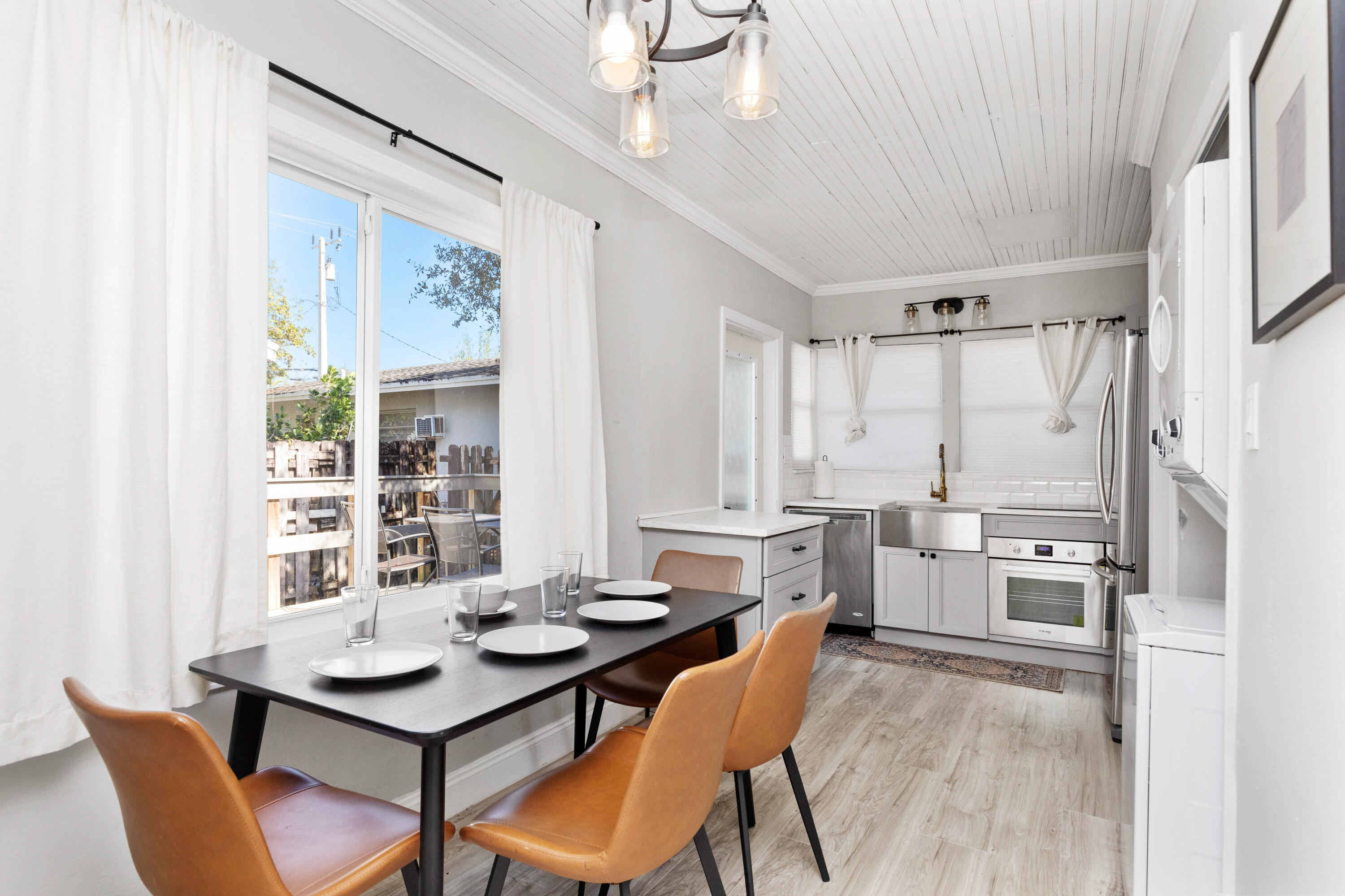 WAVERLY PLACE - Residential