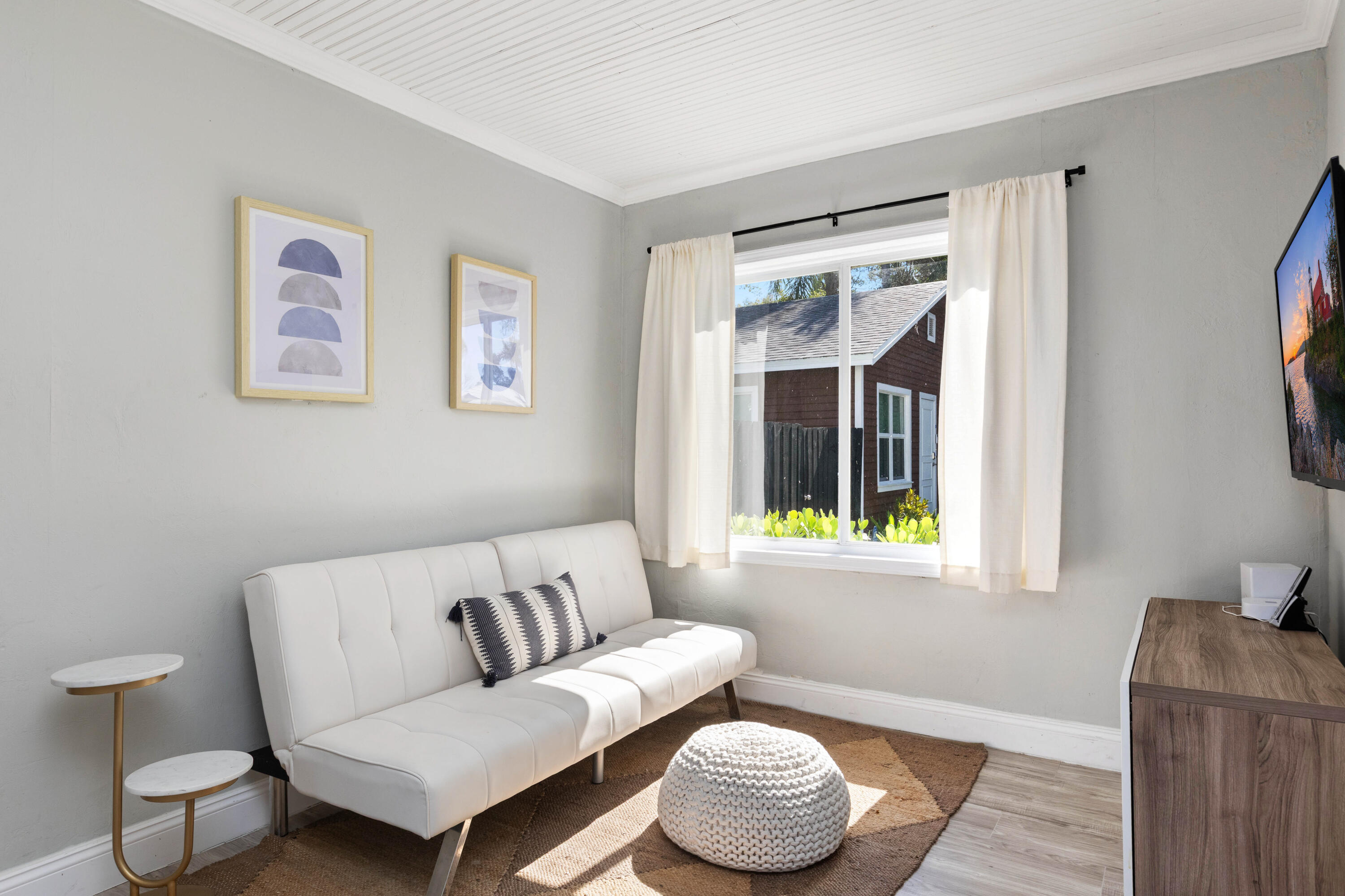 WAVERLY PLACE - Residential