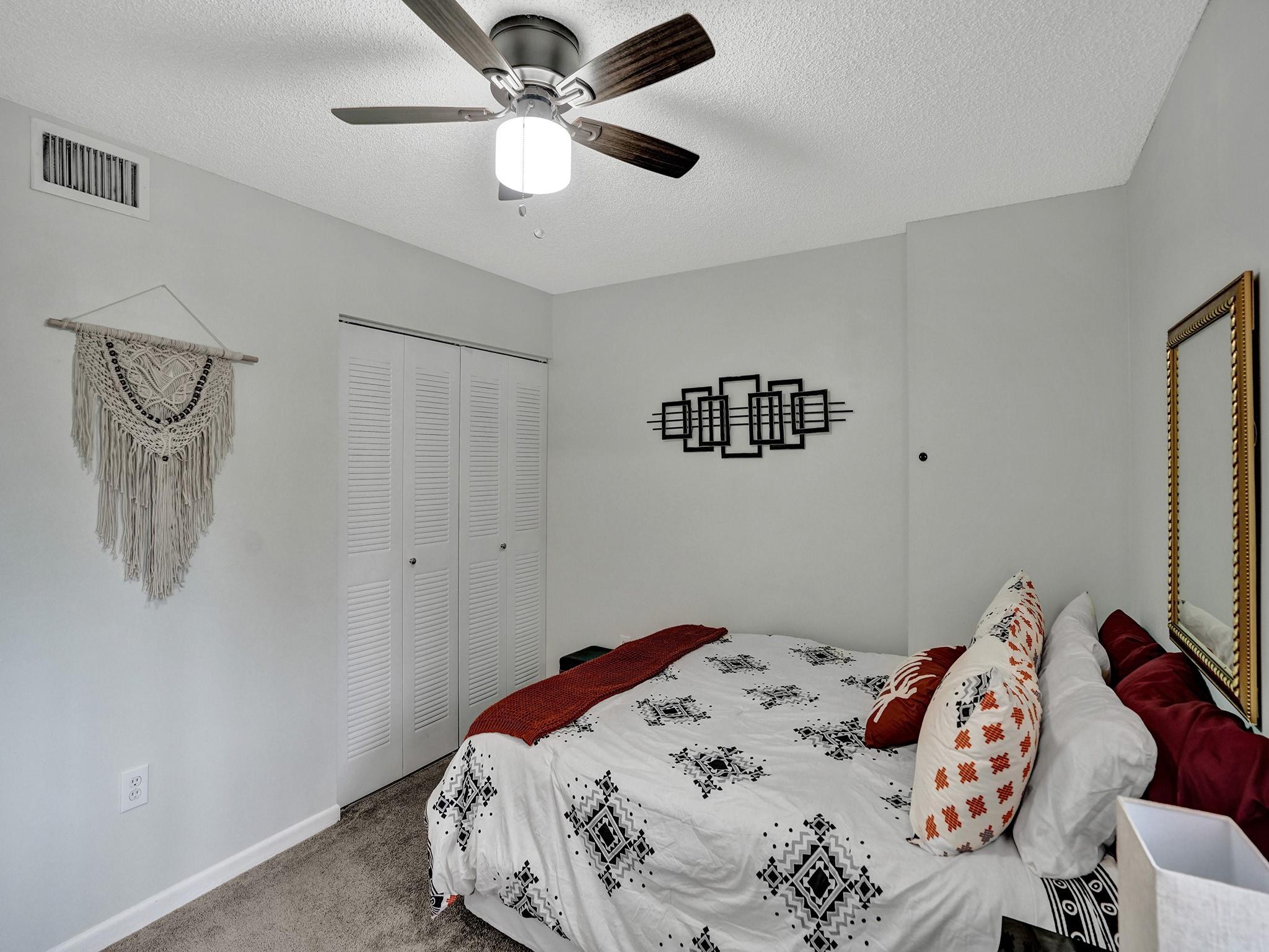TRENT @ KINGS POINT - Residential