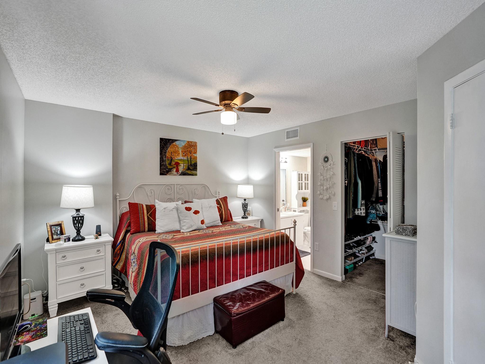 TRENT @ KINGS POINT - Residential