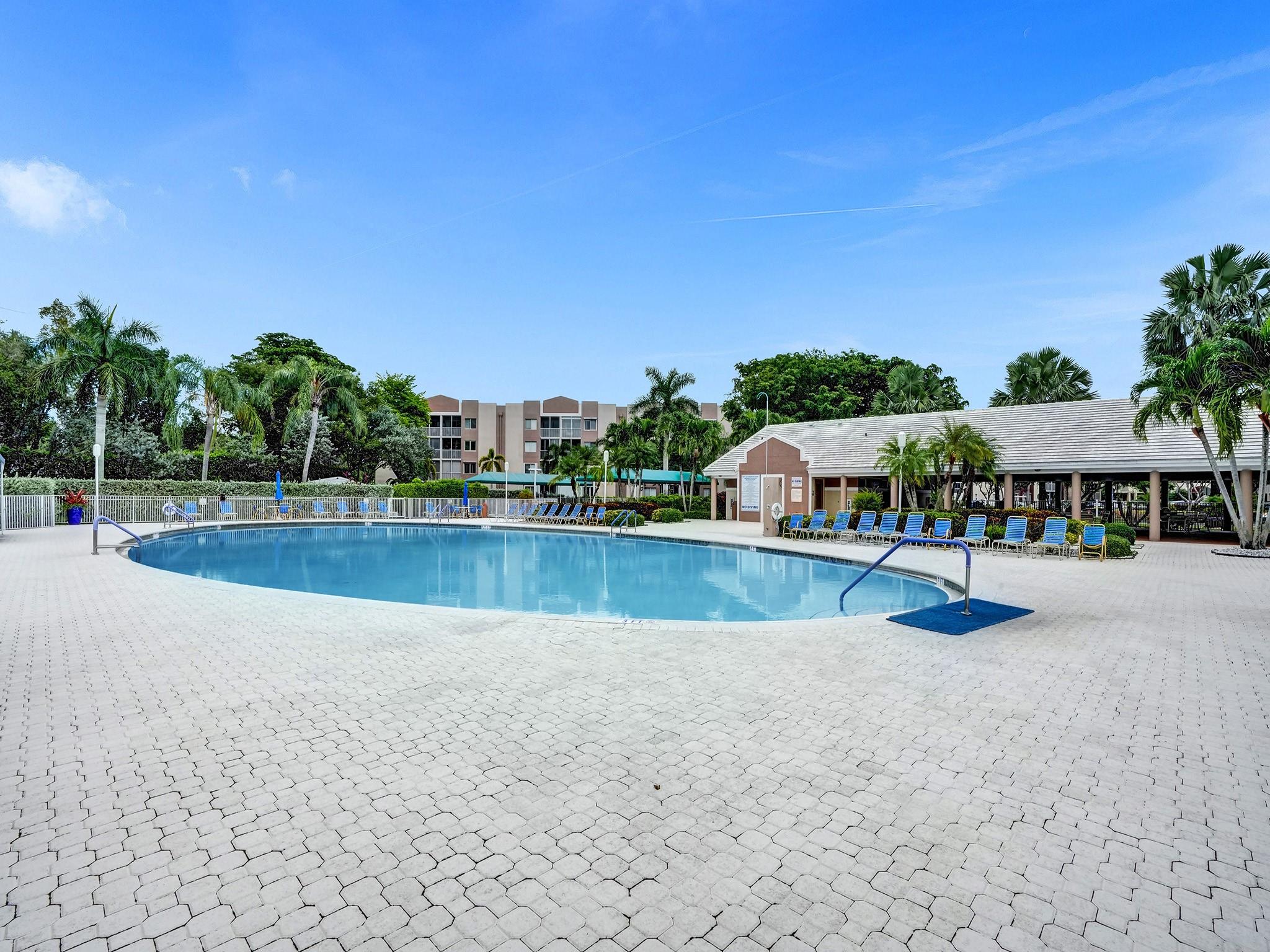 TRENT @ KINGS POINT - Residential