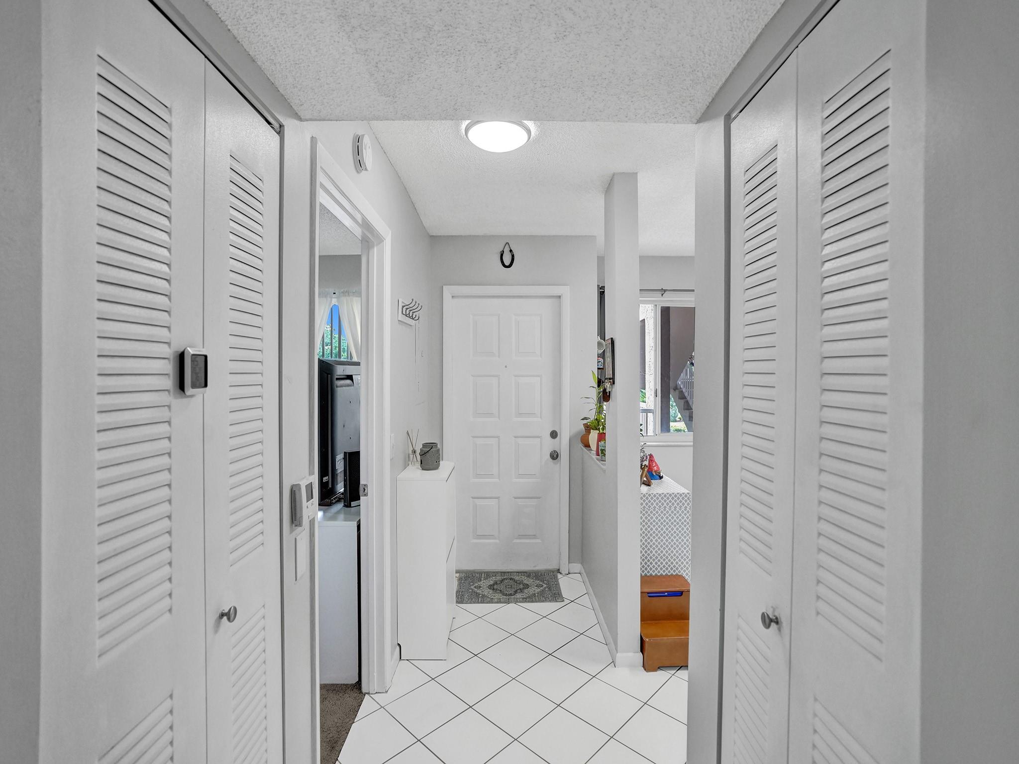TRENT @ KINGS POINT - Residential