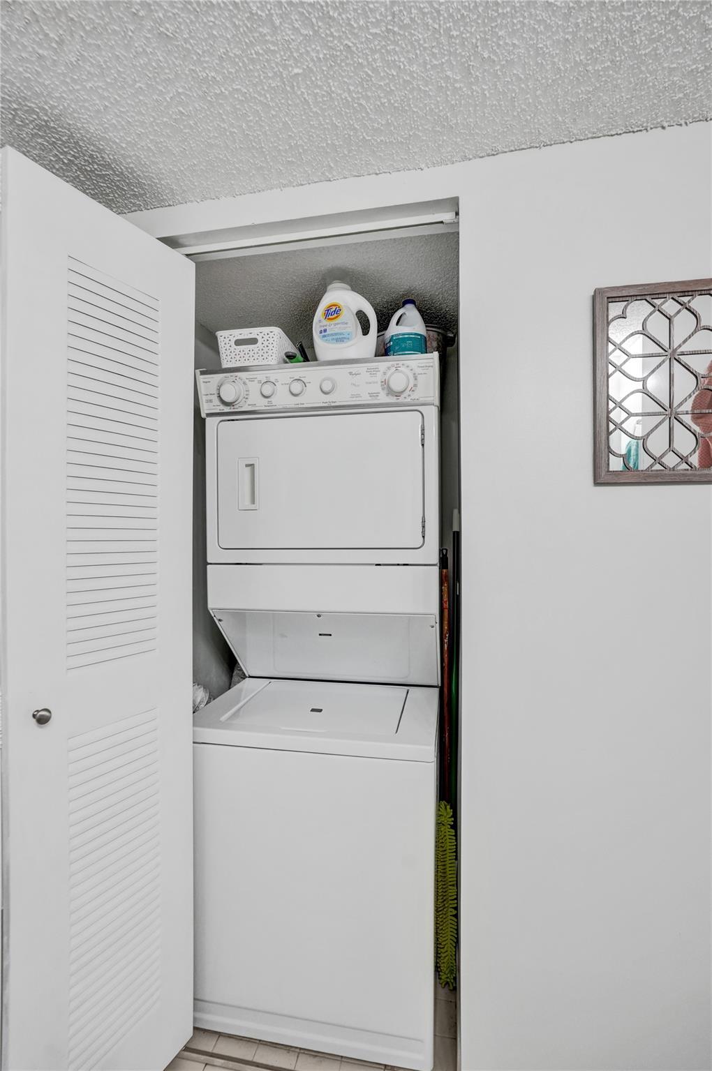 TRENT @ KINGS POINT - Residential