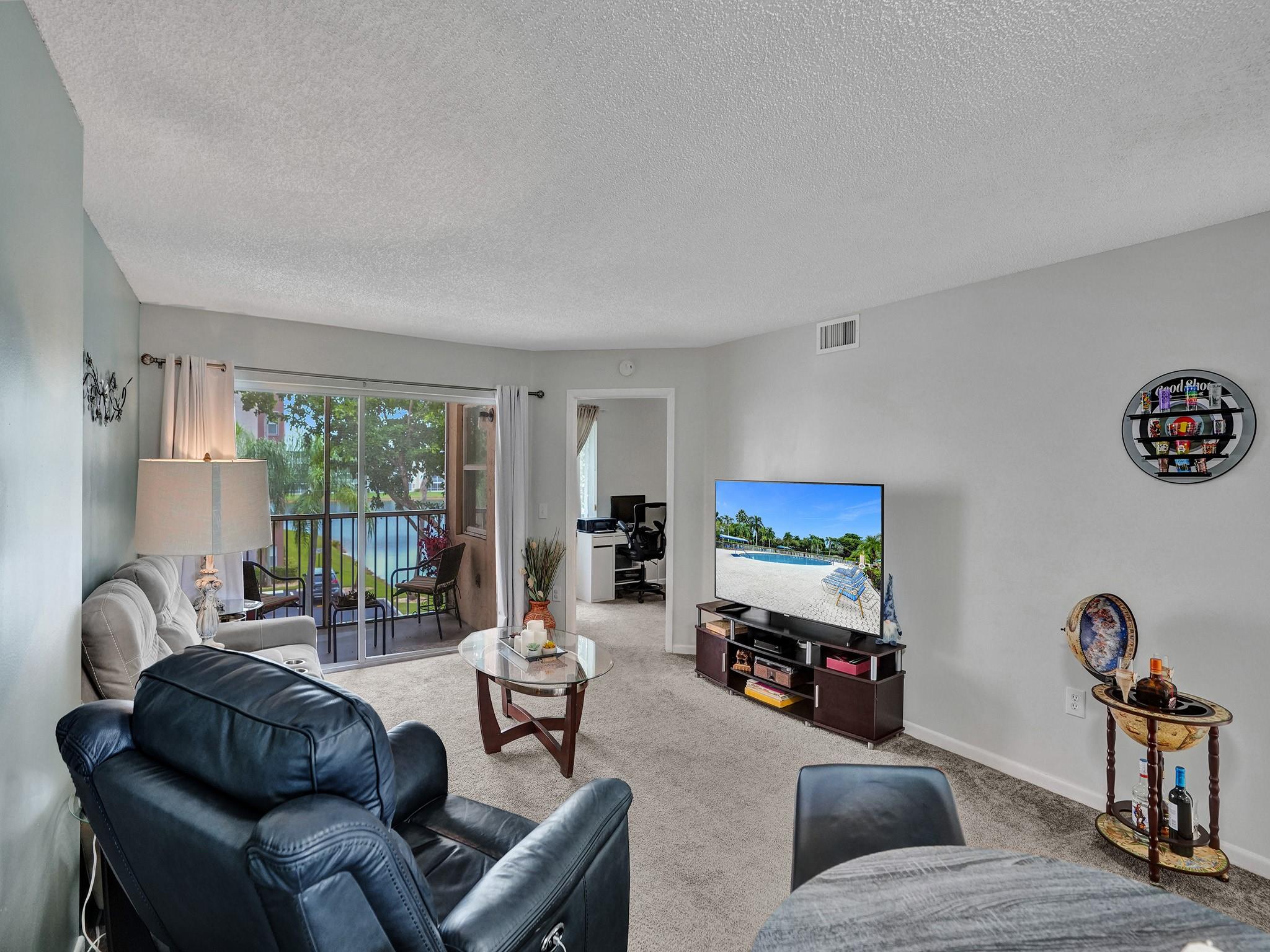 TRENT @ KINGS POINT - Residential