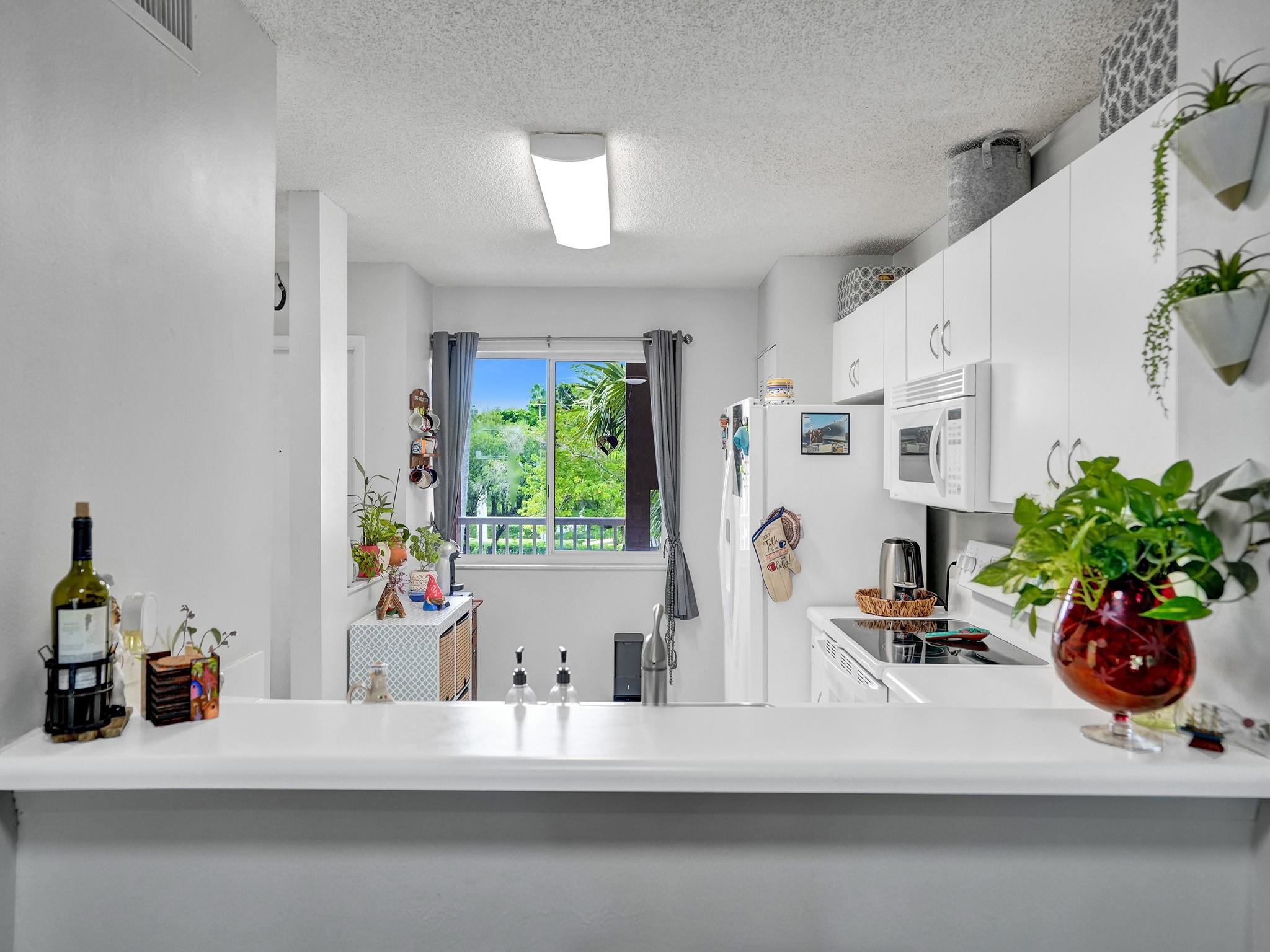 TRENT @ KINGS POINT - Residential