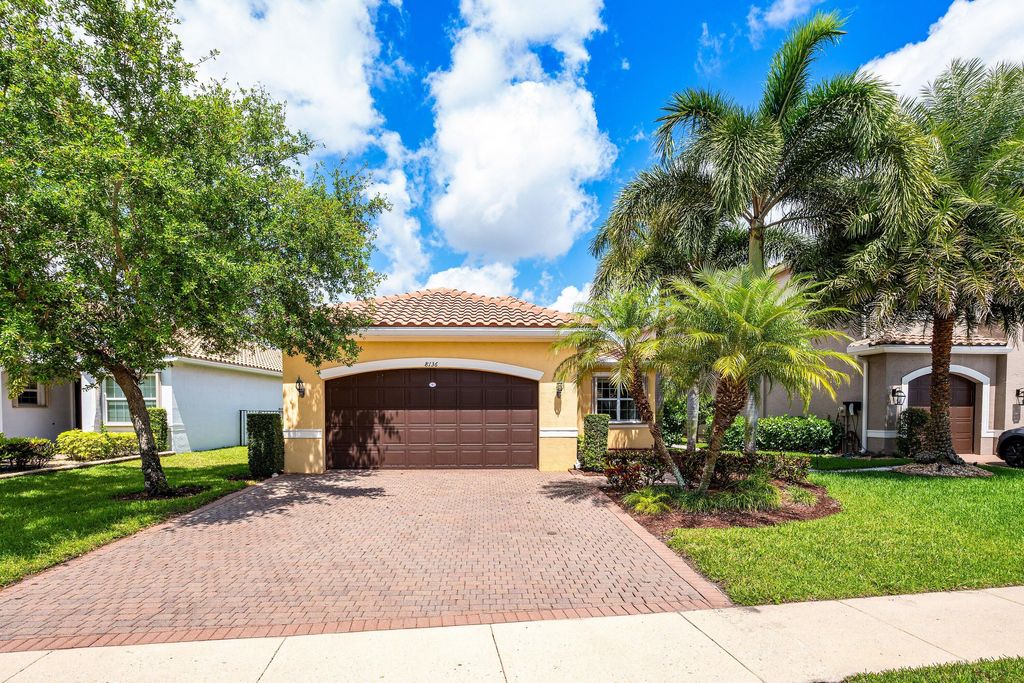 Photo of 8136 Pinnacle Pass Way, Boynton Beach, FL 33473 (MLS # B26009332)