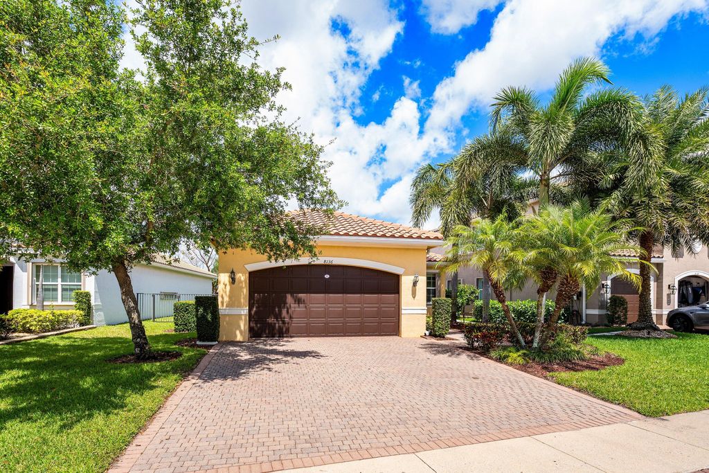 Photo of 8136 Pinnacle Pass Way, Boynton Beach, FL 33473 (MLS # B26009332)