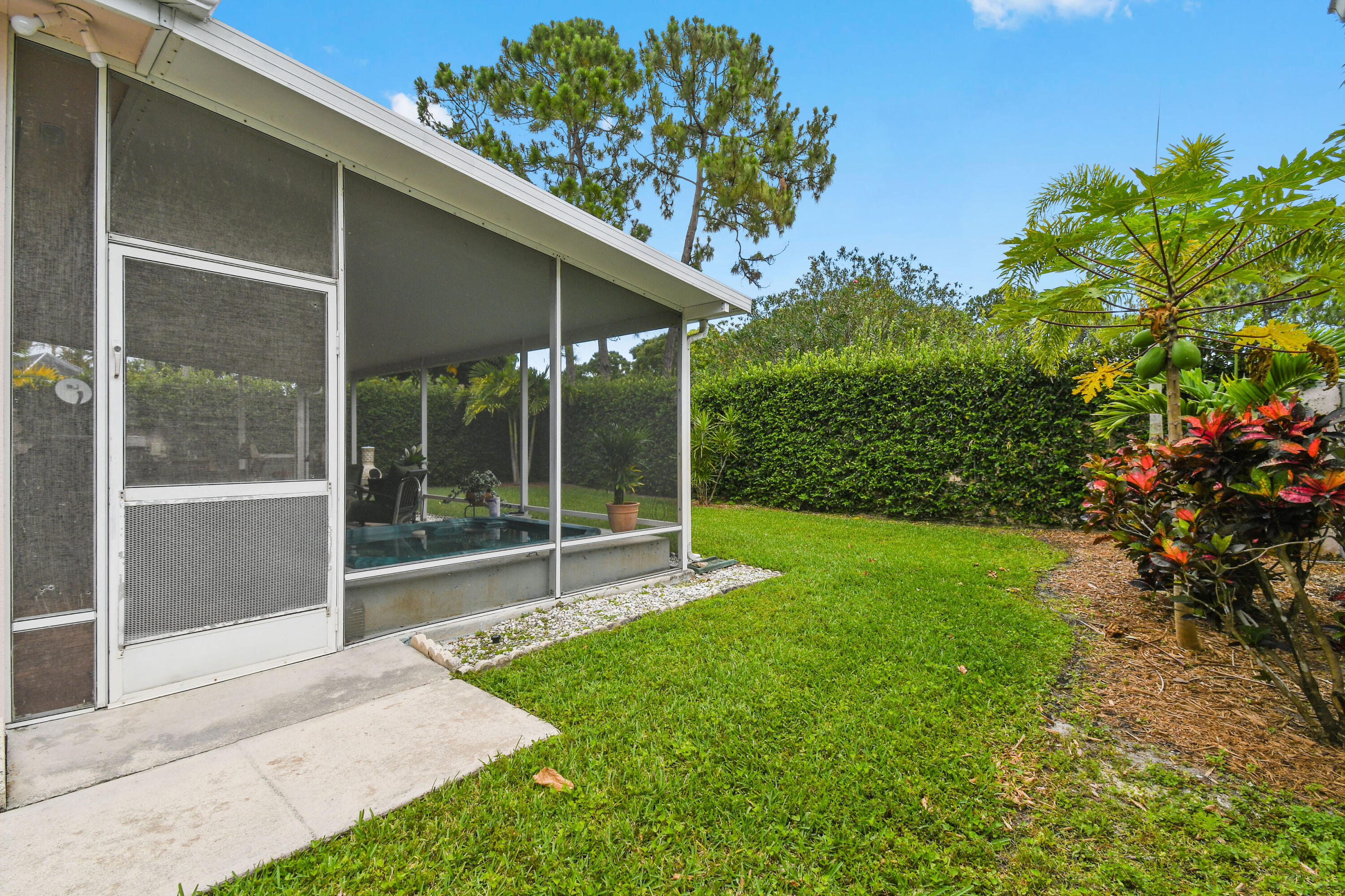 PRESERVE PLATS NO 1 2 & 3 THE - Residential