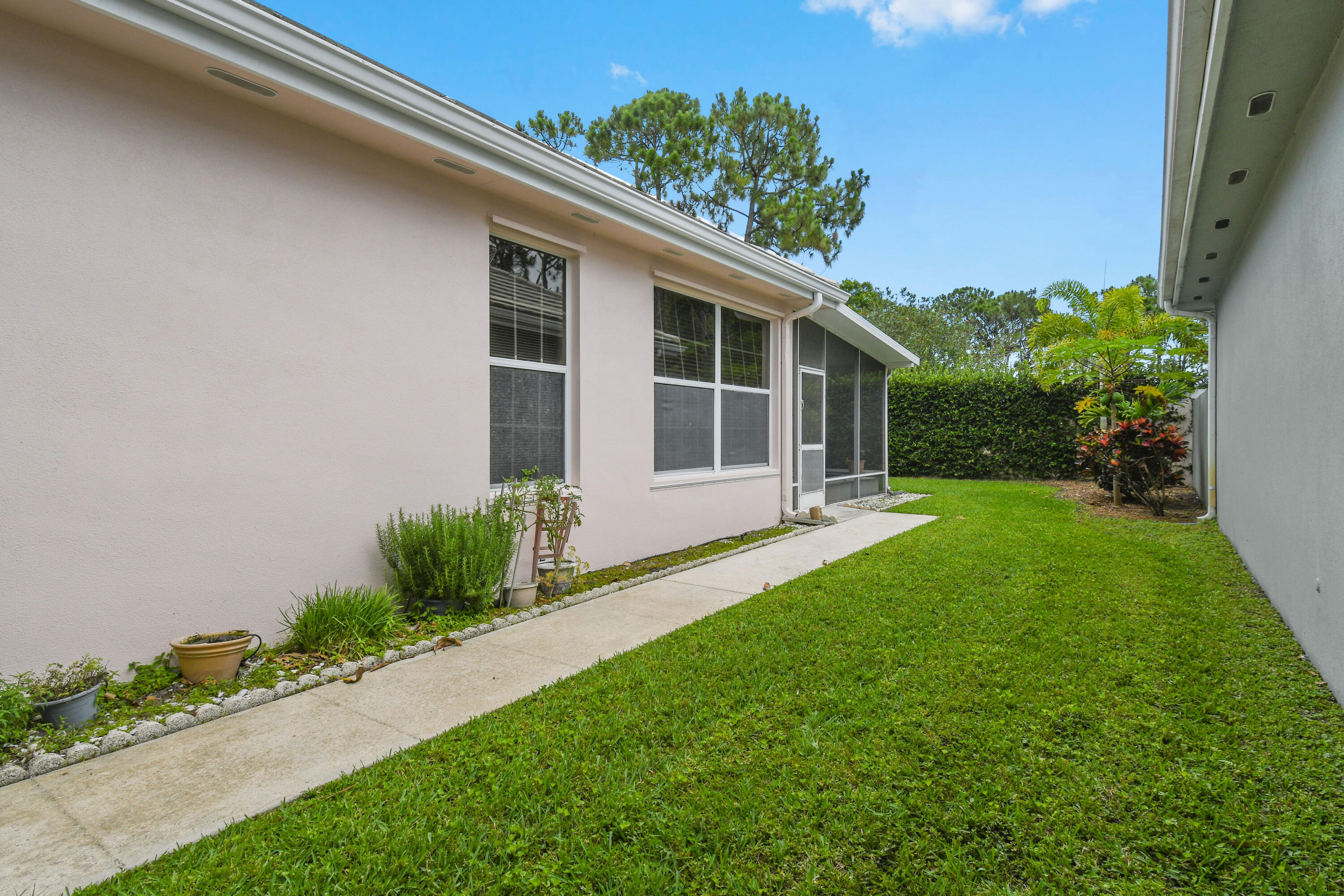 PRESERVE PLATS NO 1 2 & 3 THE - Residential