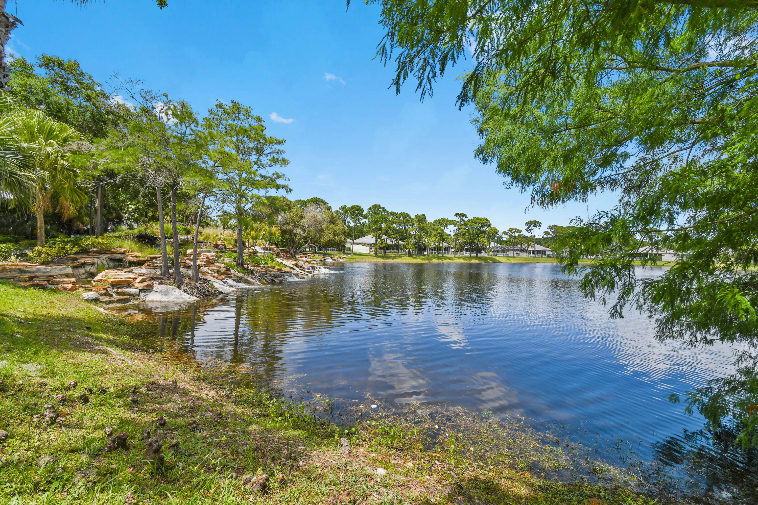 PRESERVE PLATS NO 1 2 & 3 THE - Residential