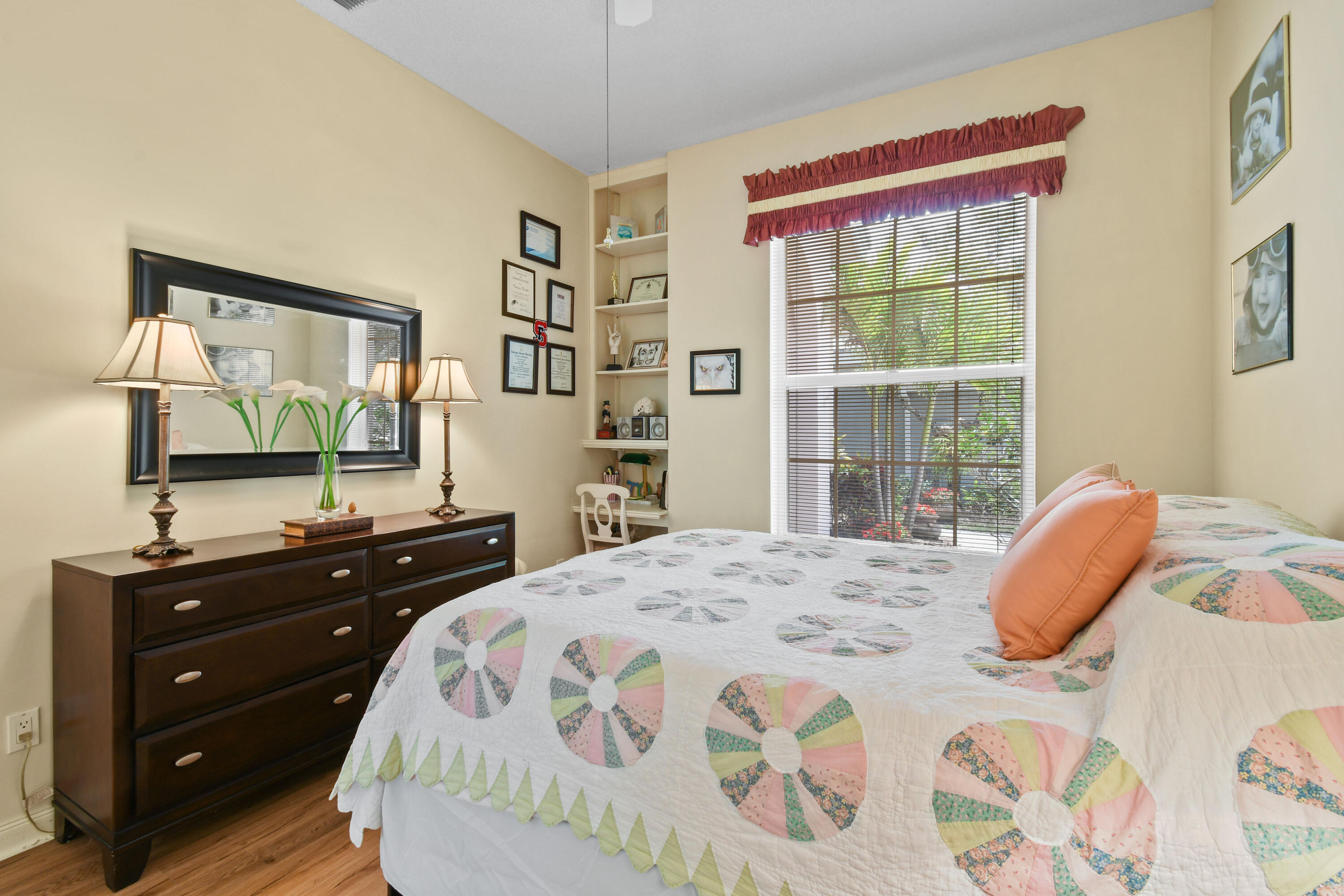 PRESERVE PLATS NO 1 2 & 3 THE - Residential