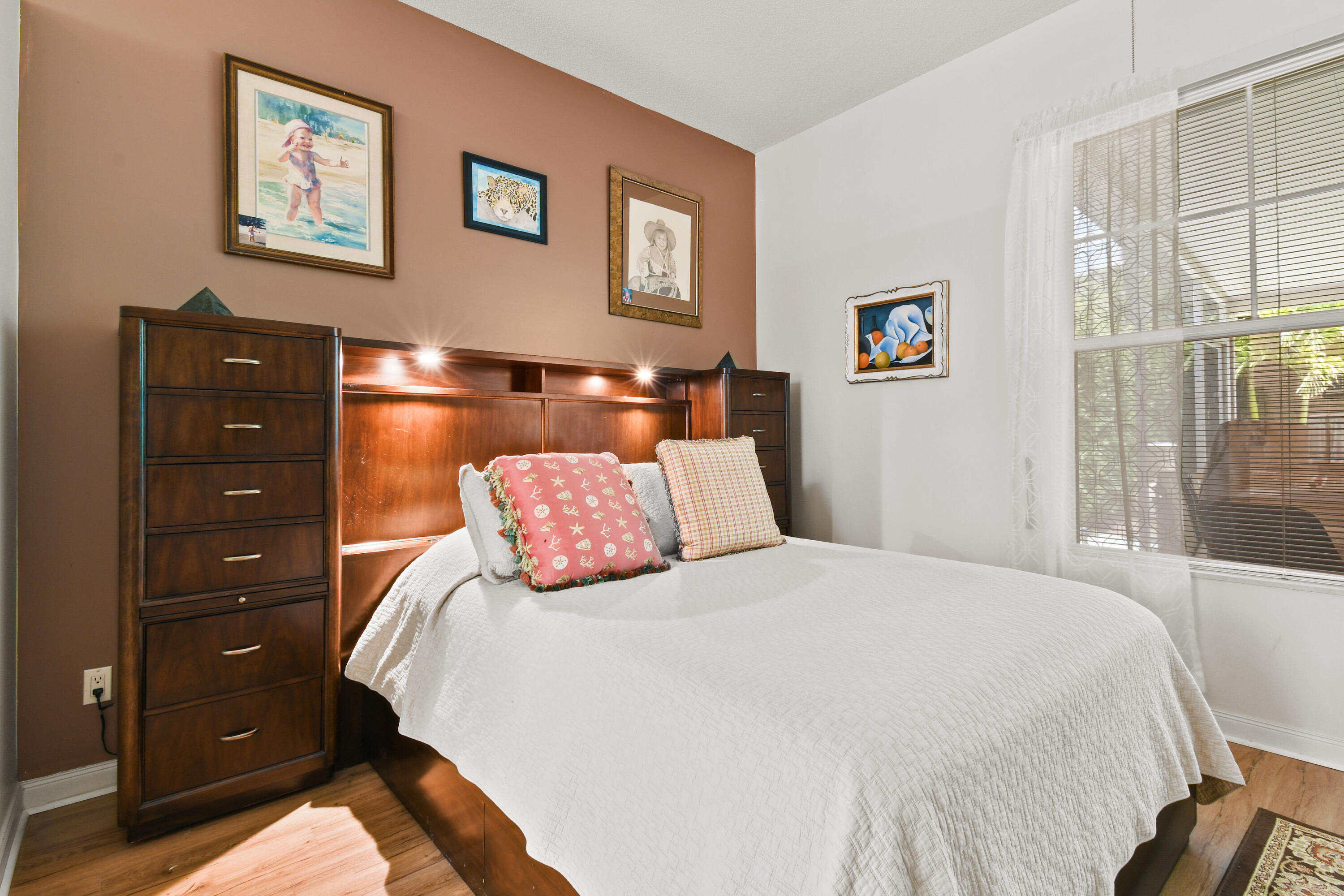 PRESERVE PLATS NO 1 2 & 3 THE - Residential