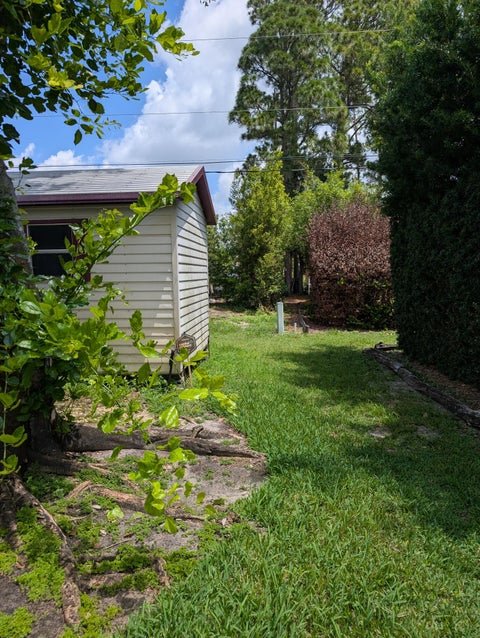 Tiny photo for 1036 18th Street SW, Vero Beach, FL 32962 (MLS # B26037172)